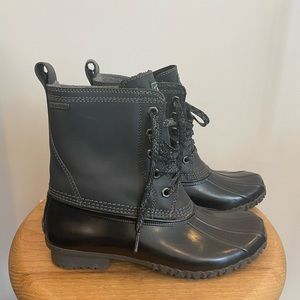 Bass rain/weather boot